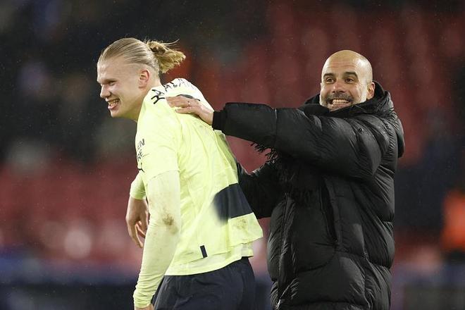 2025 赛季回顾：小格雷罗单季 48 支本垒打的表现，助其身价在 2026 自由市场前暴涨