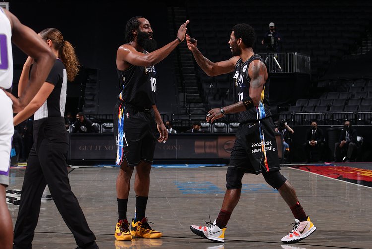 他们凭什么 他们凭什么