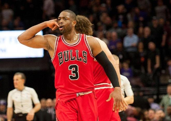 先用手套控 先用手套控